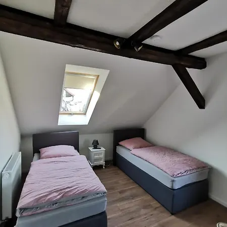 Rohleder De Mit 130m2 Und Garten Fuer 6pers Mit 2 Bad Apartament Chociebuż