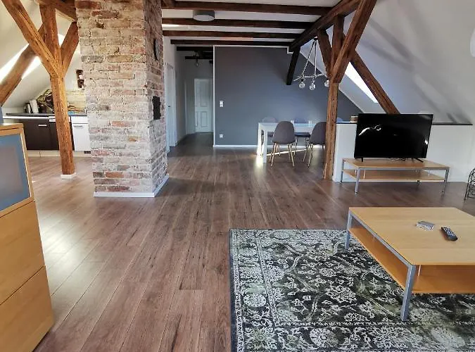 130m² Mit Garten Apartment *