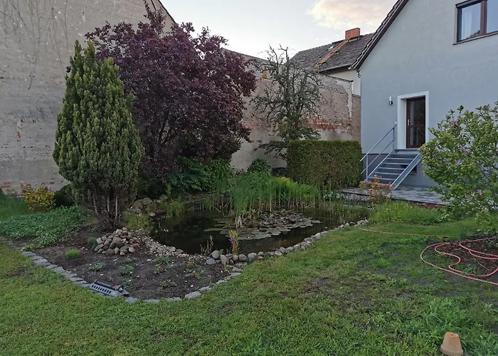 Rohleder De Mit 130m2 Und Garten Für 6pers Mit 2 Bad Apartamento Cottbus