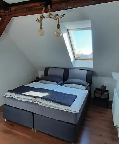 Rohleder De Mit 130m2 Und Garten Für 6pers Mit 2 Bad * Cottbus